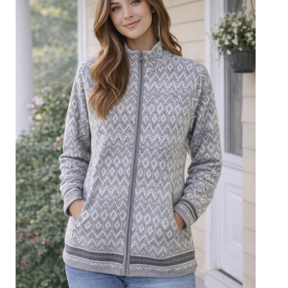 MAX STUDIO Gray & White Geometric Pattern Full Zip Long Sweater Jacket NWOT